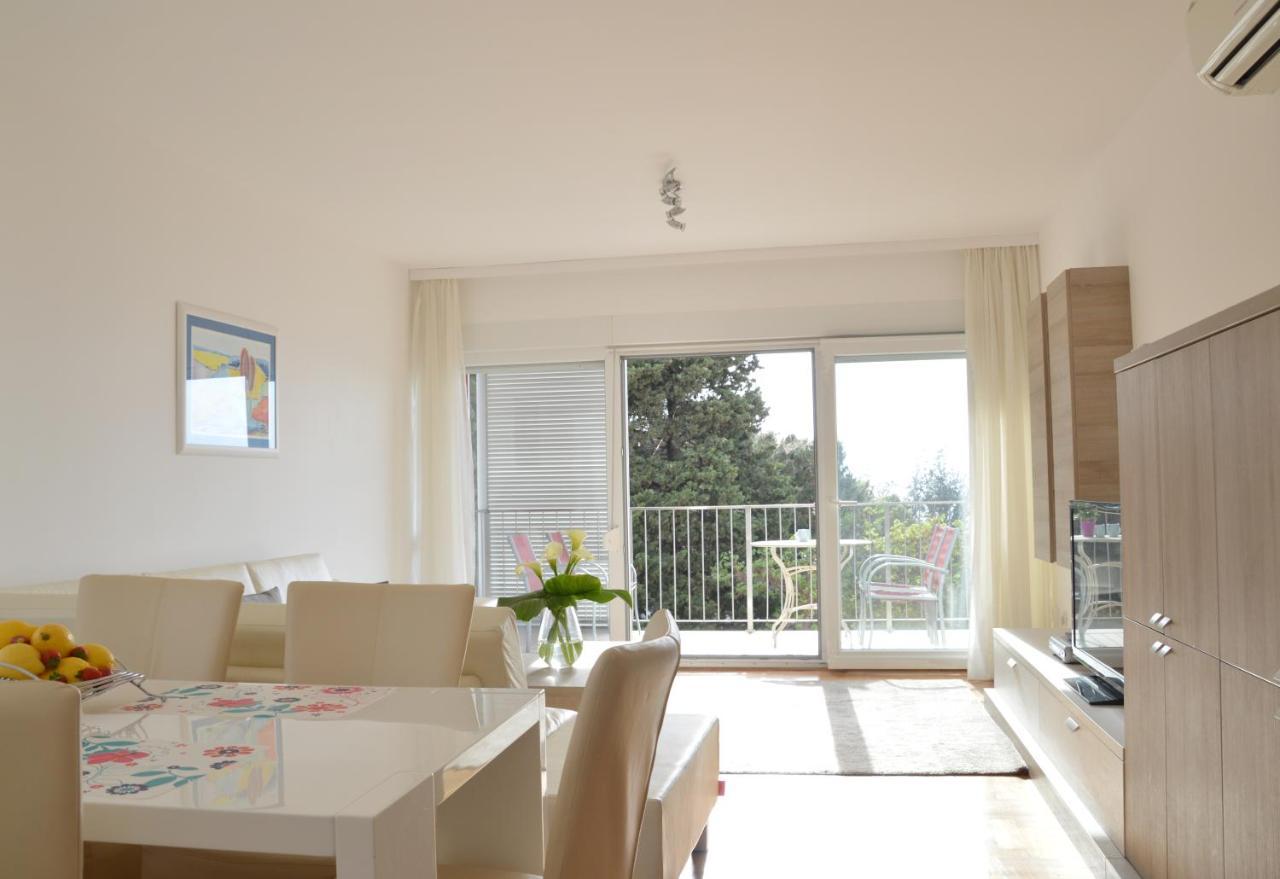 Apartment Silvija Sea View Umago Exterior foto