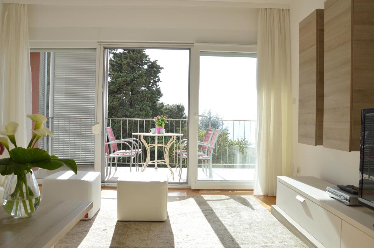 Apartment Silvija Sea View Umago Exterior foto