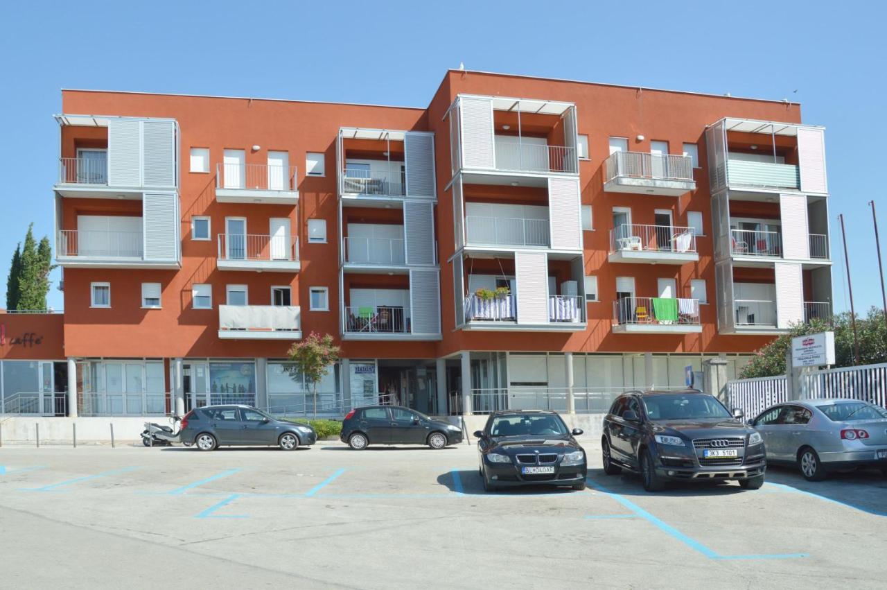 Apartment Silvija Sea View Umago Exterior foto